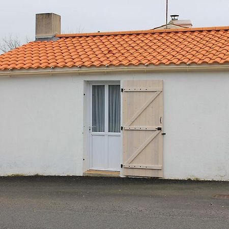Villa Un petit coin de campagne, dans le pays de Saint-Gilles Extérieur photo